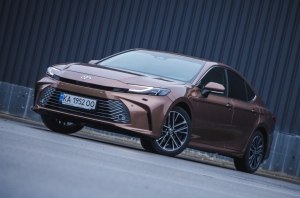 ����-����� Toyota Camry: ��������� �� �����������