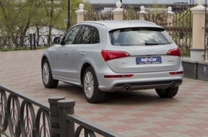- {MARK} {MODEL}: Audi Q5 Hybrid.  