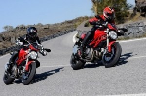 - {MARK} {MODEL}: EVO 