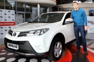 Подробный видео-тест Toyota RAV4 2013