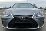 Lexus ES 2020