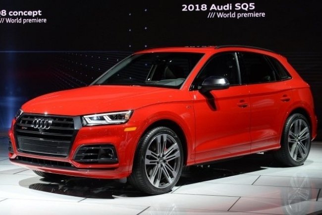  Audi SQ5     