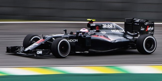 McLaren       -1