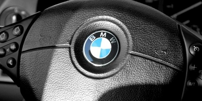 BMW     -   Takata