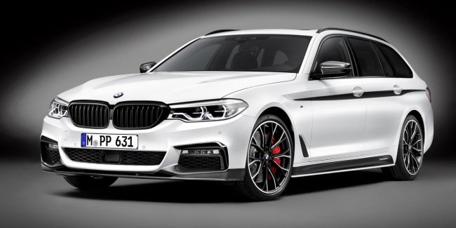   BMW 5-Series Touring    M Performance