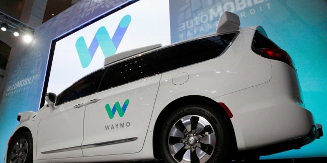   Waymo   