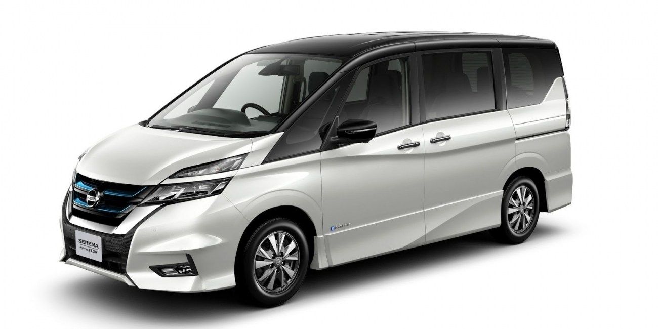 Nissan минивэн serena