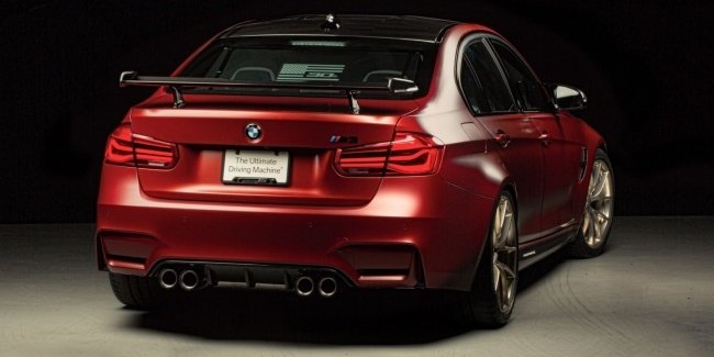  :   BMW M3 30 Years American Edition