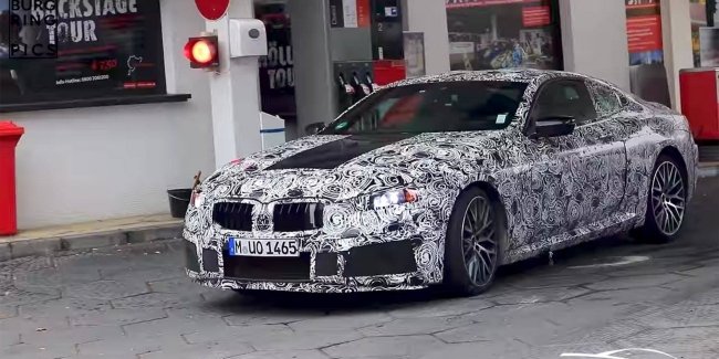 BMW 8 Series:       