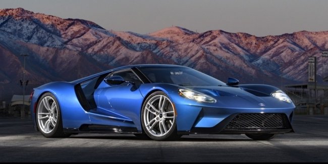 Ford     GT   