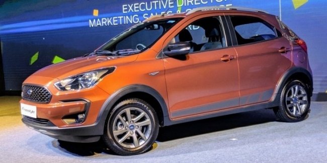 Ford Freestyle:     