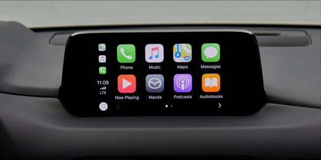 Mazda  : Apple CarPlay  Android Auto