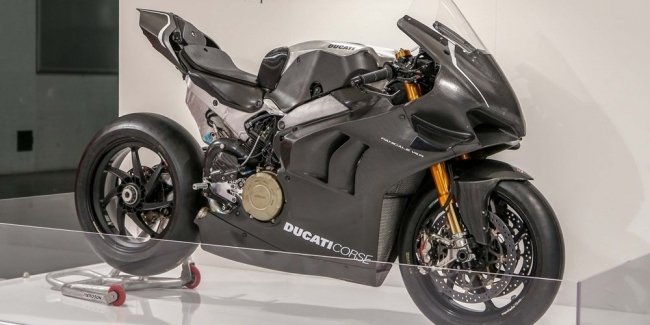 EICMA 2018:   Ducati Panigale V4 RS19 2019