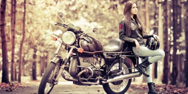 В США женщины тратят на свои мотоциклы больше мужчин