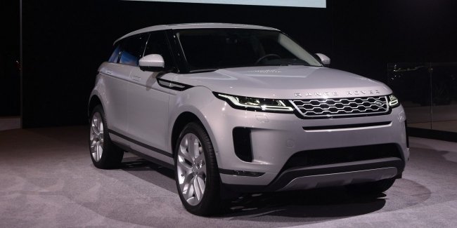 В Чикаго дебютировала гибридная версия Range Rover Evoque 2020 года