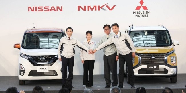Nissan  Mitsubishi    