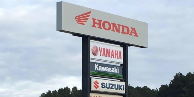   Honda, Kawasaki, Suzuki  Yamaha  