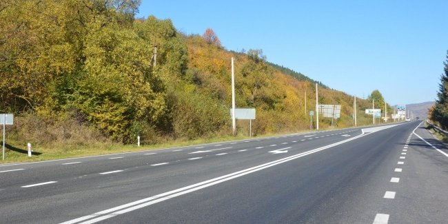 В Украине хотят изменить правила проектирования левых поворотов на трассах