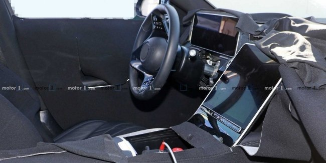 Новый Mercedes S-Class получит гигантский планшетоподобный дисплей
