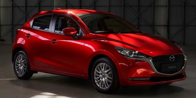    Mazda2 2020