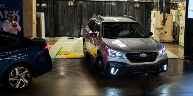Subaru     Legacy  Outback 2020