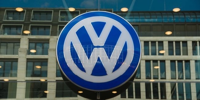  GM  Volkswagen Group     