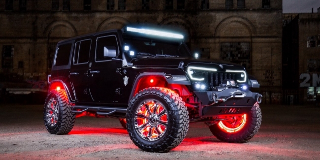 Тюнинг-ателье Oracle Lighting заставило Jeep Wrangler светиться