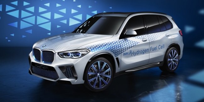  BMW i Hydrogen Next    