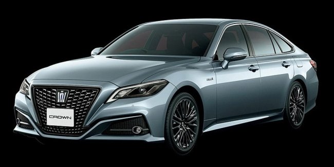    Toyota Crown   Sport Style