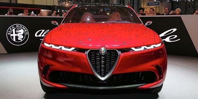 В Сети появились первые снимки Alfa Romeo Tonale