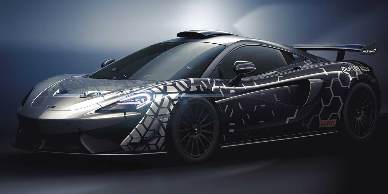 Гоночная машина mclaren