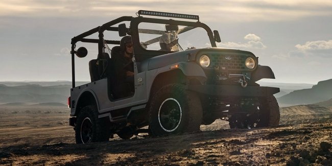  Jeep,  Toyota:  Mahindra Roxor  