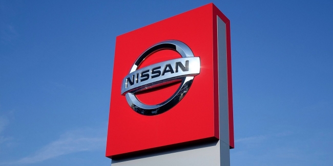 Nissan       90  