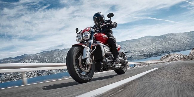 Triumph Rocket III ��������� ������ ��������