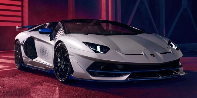 Lamborghini   Aventador