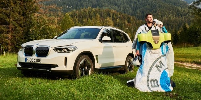 BMW представила «рюкзак» который разгонит вас до 300 км/ч! (видео)