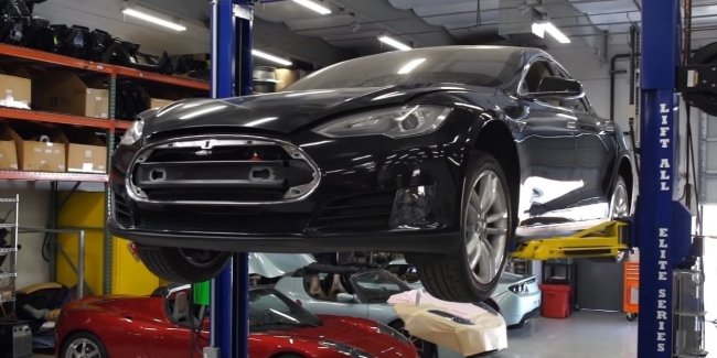   Tesla Model S  $15.000?