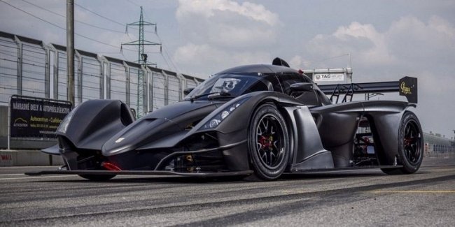 Praga R1: New racing car