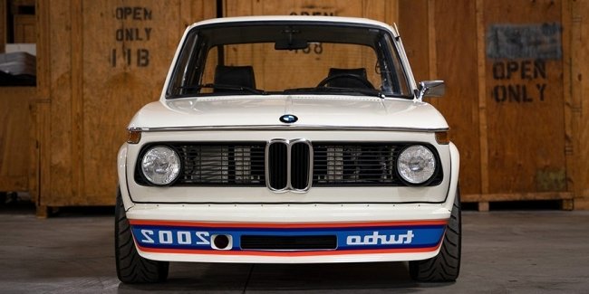  : BMW 2002 Turbo   