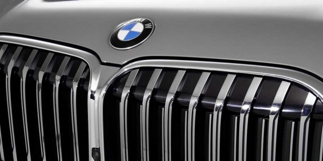 Известны характеристики нового BMW i7
