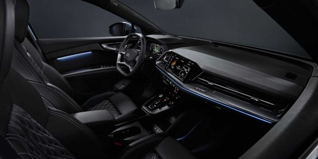     :   Audi Q4 e-tron