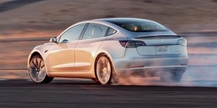 Максимальная скорость tesla