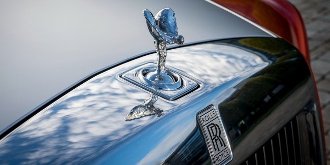 Rolls-Royce   .      