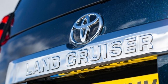Toyota   Land Cruiser  