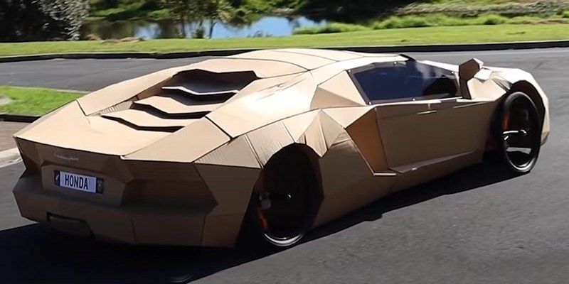 Линейка lamborghini автомобилей