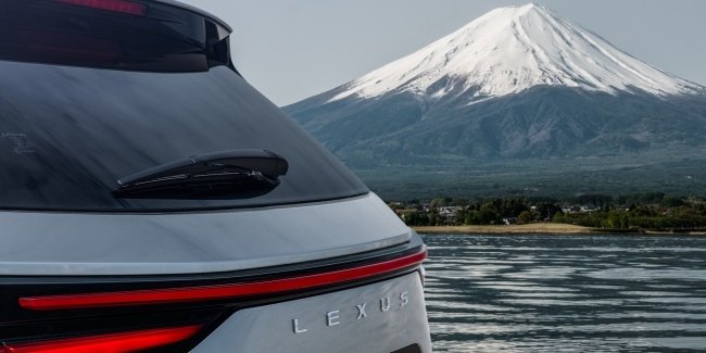Стало известно когда представят новый Lexus NX