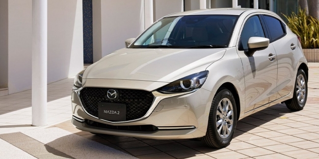 Mazda 2 ,   