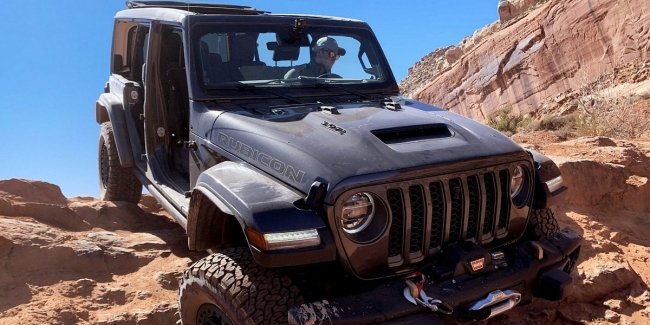 Jeep Wrangler Xtreme Recon   -  