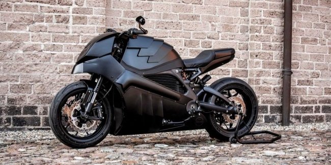 Moto Adonis  Harley-Davidson LiveWire   