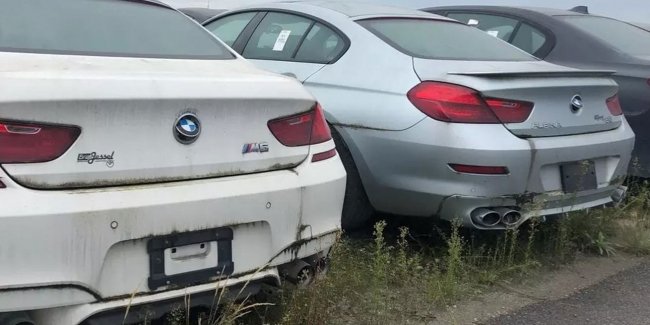     3000  BMW  MINI
